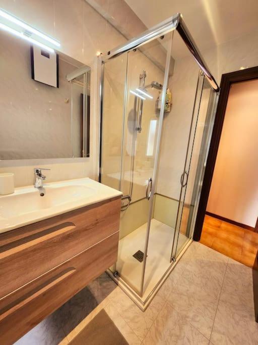 Duplex Rua Sol - Netflix Apartment ลาเซ ภายนอก รูปภาพ